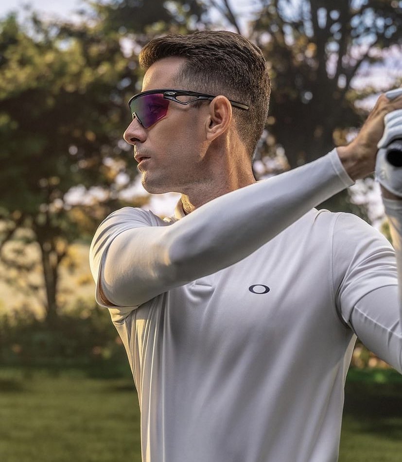 Me ha salío este señor en publi de Instagram y me ha recordado a mí cari <a href="/BarDePueblo1/">𝐁𝐚𝐫 𝐃𝐞 𝐏𝐮𝐞𝐛𝐥𝐨</a>