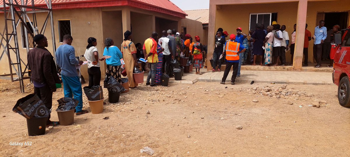 justice_jos's tweet photo. 712 households in Riyom and Mangu have benefitted from an intervention that catered for some humanitarian needs of Internally Displaced Persons (IDPs) in Riyom and Mangu LGAs of Plateau State. The intervention was funded by Christian Aid. #JDPC #CAID #buildingresilience https://t.co/HjukDHCdr6
