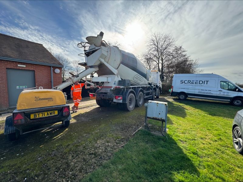 The Mortar and Screed Company supplying our Valued Customer Screed It with our CemFloor Liquid Screed.

<a href="/RTUMortar/">@Mortar & Screed</a> 
<a href="/screedit/">Screed It</a> 
<a href="/mortarandscreed/">MORTAR&SCREED</a>
#Midlands