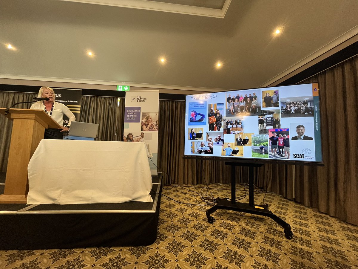 Ciara Goland (ANutr) (@ciaragoland) on Twitter photo Inspiring talks from our four keynote speakers, to help postgraduates navigate their careers! Huge thank you to <a href="/HollyRNeill/">Holly Neill</a> <a href="/scully_helena/">Dr Helena Scully ANutr</a> <a href="/LisRyan_Nutri/">Dr Lisa Ryan</a> <a href="/C1Logue/">Caomhán Logue</a> . You were all amazing! 👏🏽👏🏽 Inspiring talks from our four keynote speakers, to help postgraduates navigate their careers! Huge thank you to <a href="/HollyRNeill/">Holly Neill</a> <a href="/scully_helena/">Dr Helena Scully ANutr</a> <a href="/LisRyan_Nutri/">Dr Lisa Ryan</a> <a href="/C1Logue/">Caomhán Logue</a> . You were all amazing! 👏🏽👏🏽