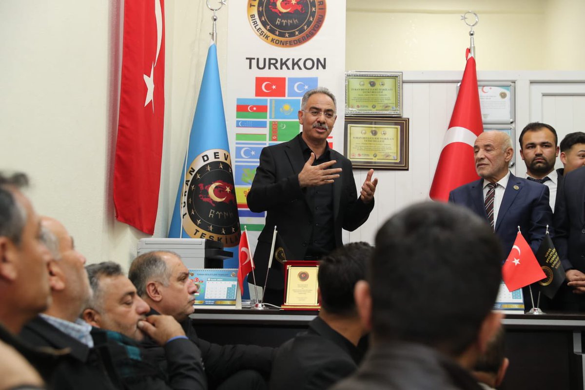Eyyübiye belediye başaknı sn <a href="/mehmetkusnet/">Mehmet Kuş 🇹🇷</a> ile birlikte federasyonumuzda toplantı  düzenledik güzel sohbetinden dolayı kendisine teşekkür ederiz