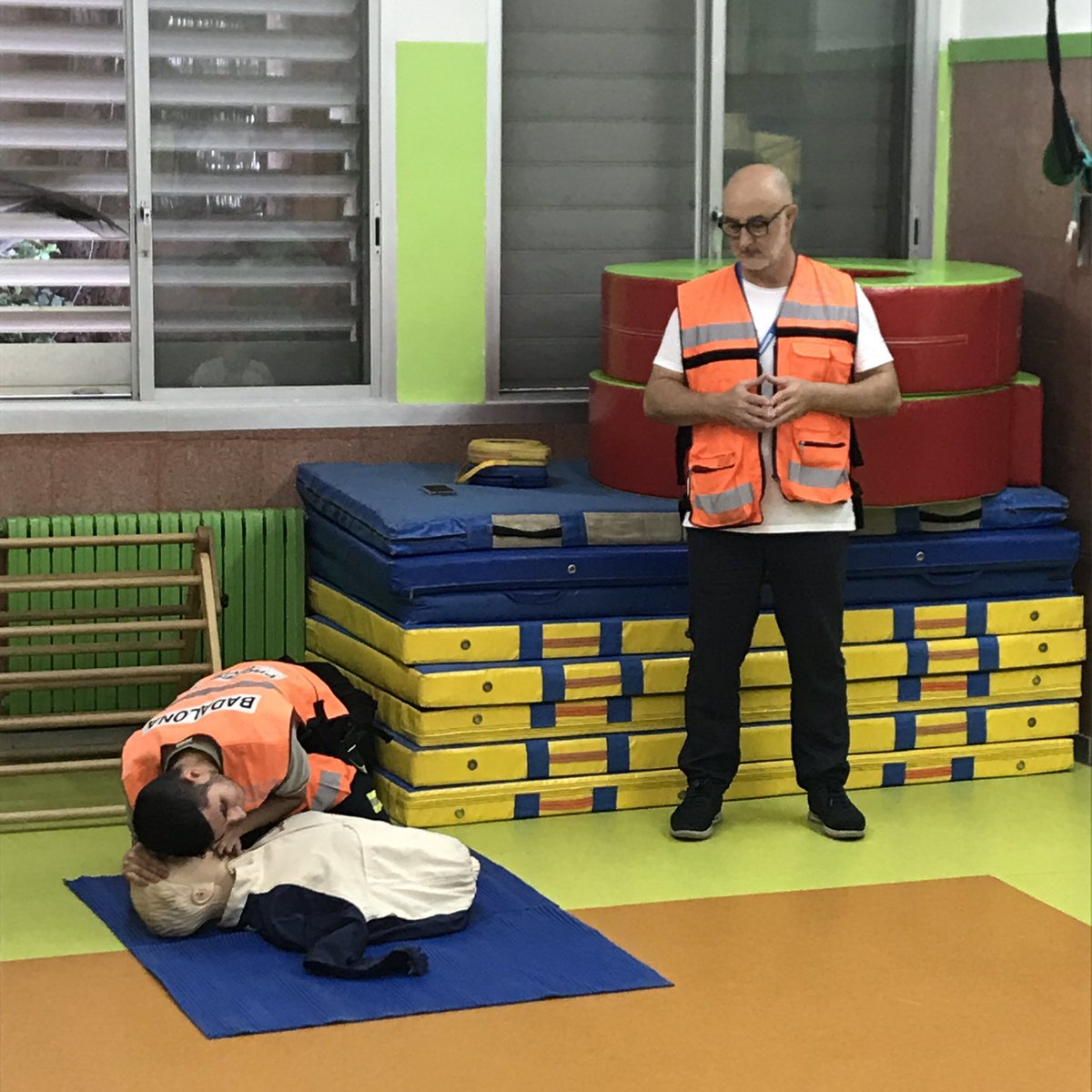 Escola Josep Carner tweet media