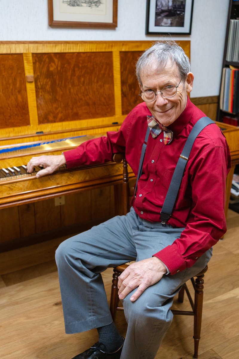 Tim Farley brings Baroque-era music Bach to life with his hand-built 1740 Silbermann clavichord—the perfect instrument for playing Johann Sebastian Bach's classics. 🎶