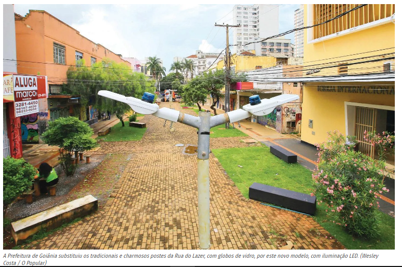 Antes e depois na Rua do Lazer em Goiânia

Foto 1: Douglas Schinatto/O Popular
Foto 2: Wesley Costa no Giro hoje