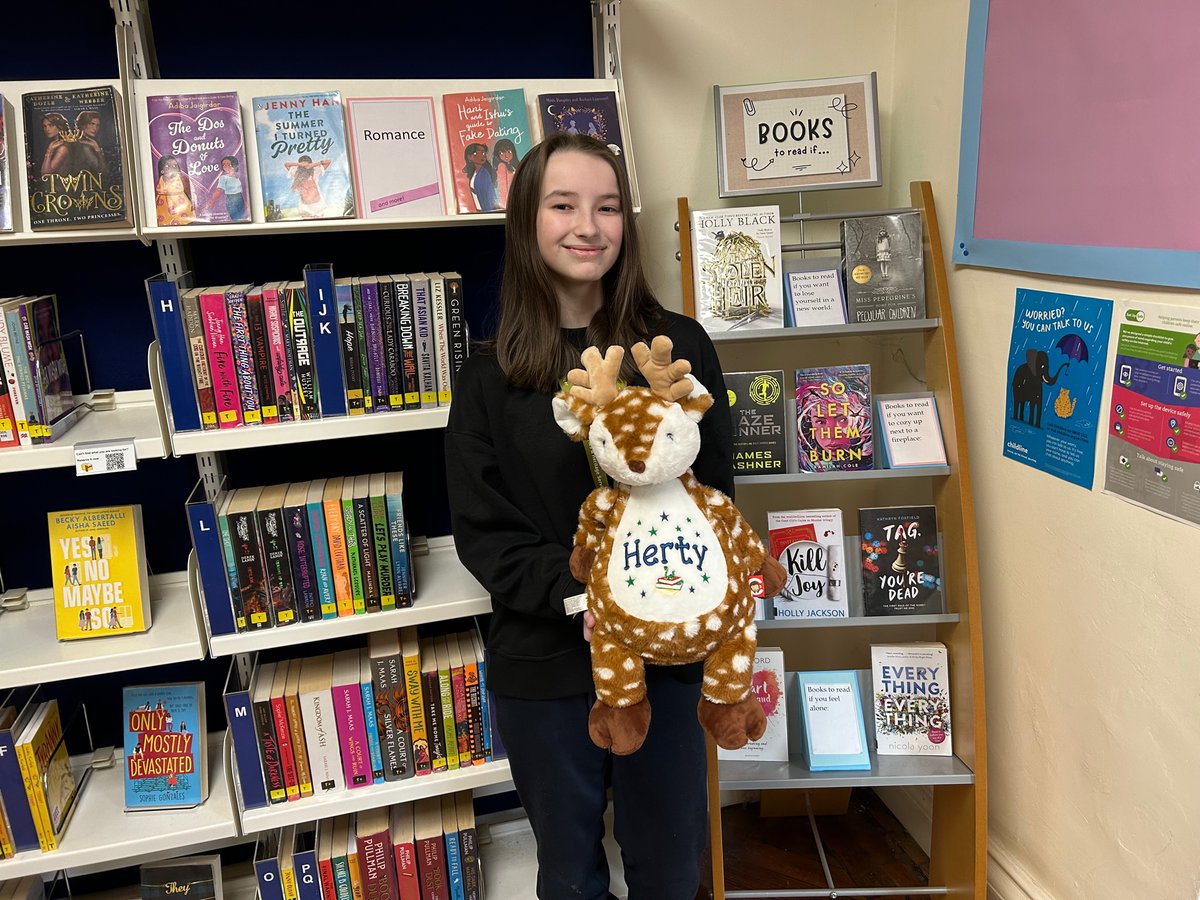 HertsSheriff's tweet photo. We joined in a Beyond Words group for adults with learning difficulties & created a story using a book which had only pictures. 2 Lego groups, 30 families for Storytime, over 50 parents & babies @ BabyRhymeTime. Young volunteer Lily read 175 books last year - great displays https://t.co/OWkqsaXgsF