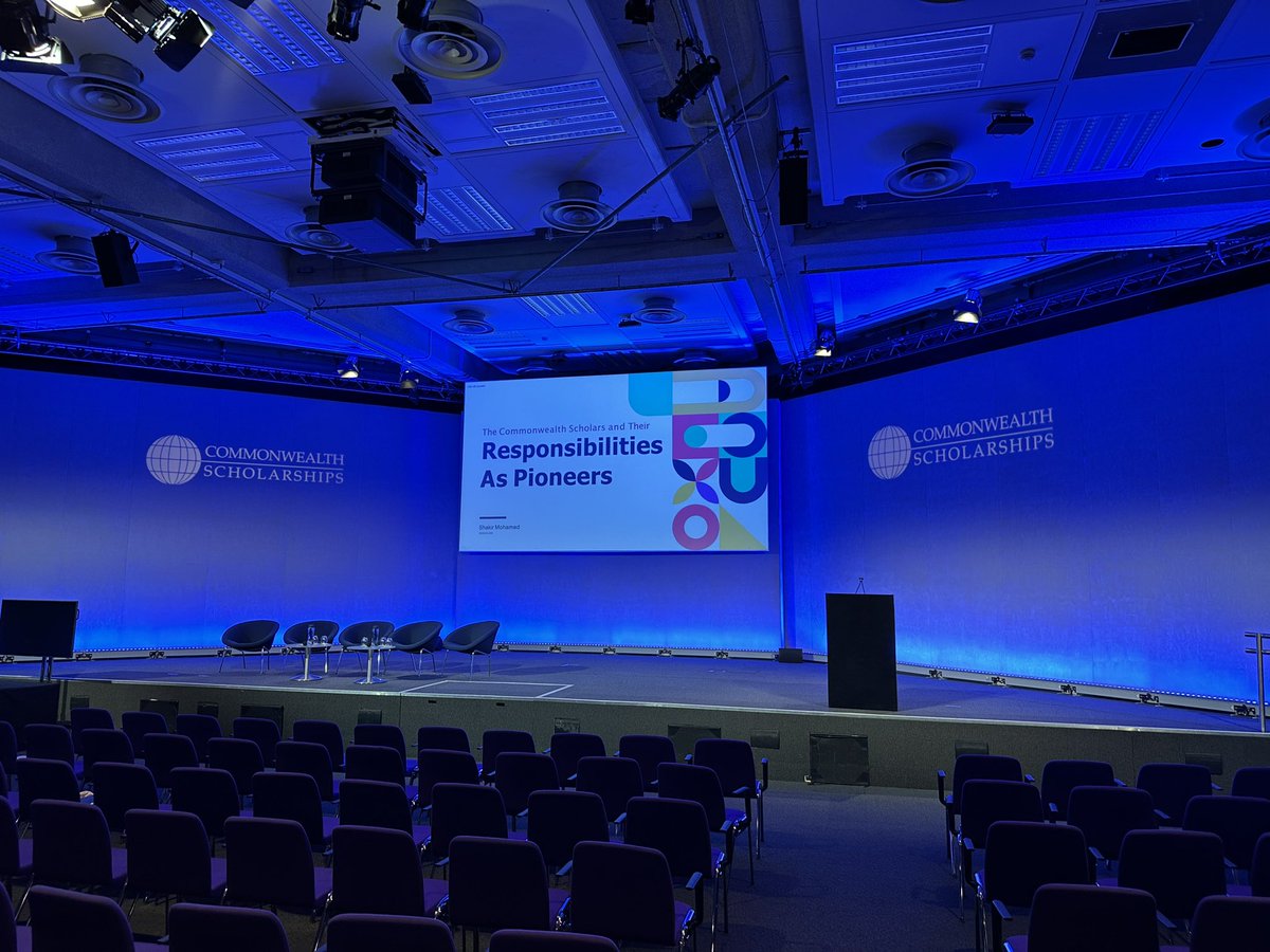 So much fun connecting with the latest cohort of Commonwealth Scholars <a href="/commschols/">CSC in the UK</a> 🤩 where I spoke about advances in AI and the responsibility of these pioneers 🎉An amazingly diverse group; and humbling that I was sitting where they were 16 years ago! 😱