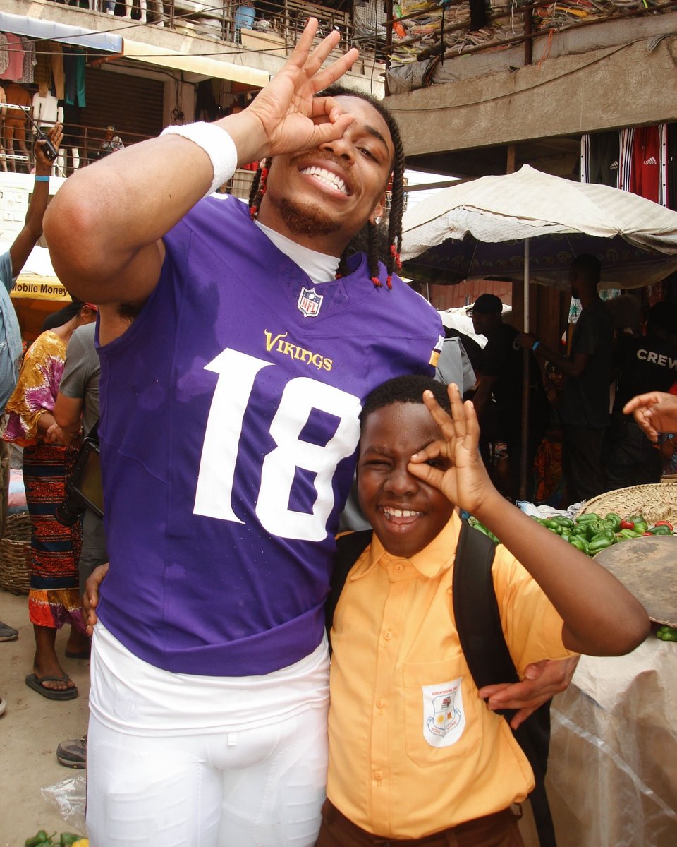 NFLAfrica's tweet photo. A look behind the scenes of the @NFL #BornToPlay commercial, filmed at the Makola Market in Accra! https://t.co/eXG8jhPzL1