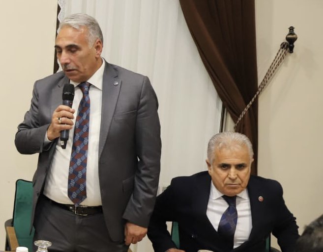 sumder6363's tweet photo. Şanlıurfa müteahhitler Derneği @ASIKLIMUSTAFA Başkanlığında yönetim kurulu toplanarak açıklama zorunluluğu duyduk 31 Mart 2024 yerel yönetimler seçiminde derneğimizi temsilen herhangi bir meclis üyesi adayımız bulunmamaktadır.tüm kamuoyuna saygı ile duyurulur. @sumder6363 https://t.co/PJvRp7B2kR