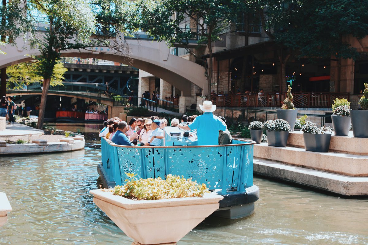Visit San Antonio tweet media