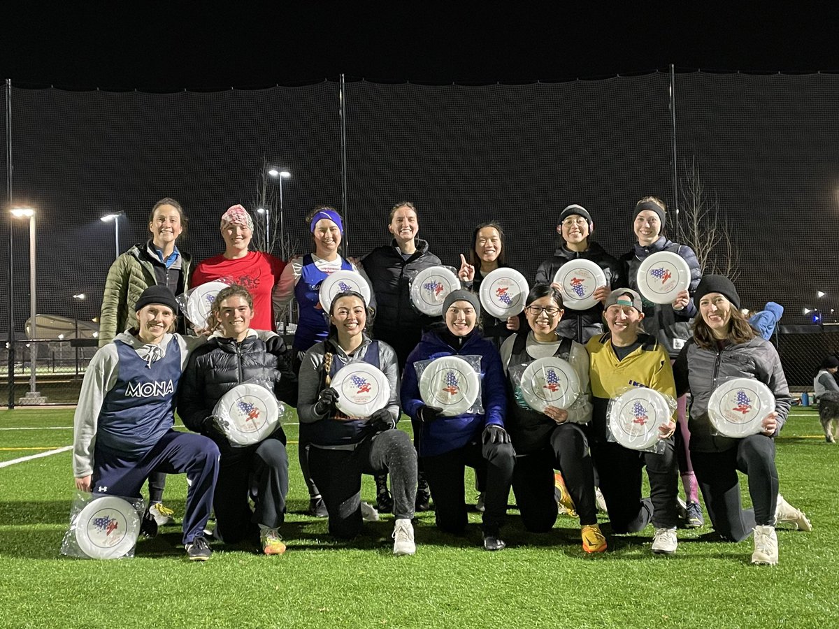 dcdisc's tweet photo. Congrats to Lemonade at Midnights captained by Clara Ann Joyce and Megan Humes for winning women’s-matchup league! https://t.co/FgLTFSaw3j