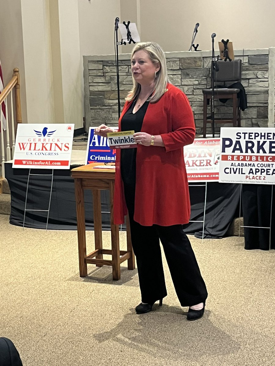 Twinkle Andress Cavanaugh tweet media