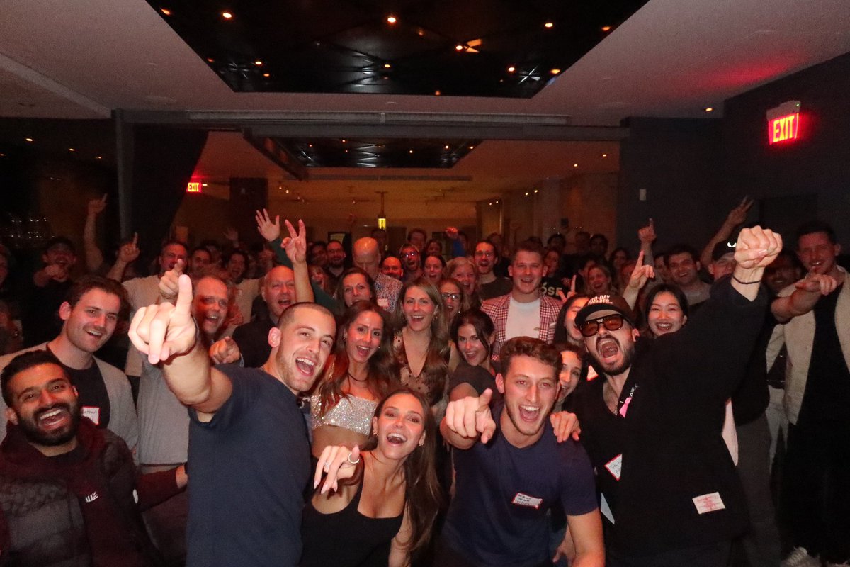 Chris Meade 🏐 tweet media