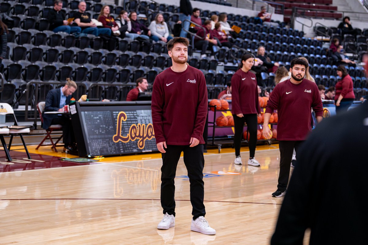 Loyola Women's Basketball tweet media