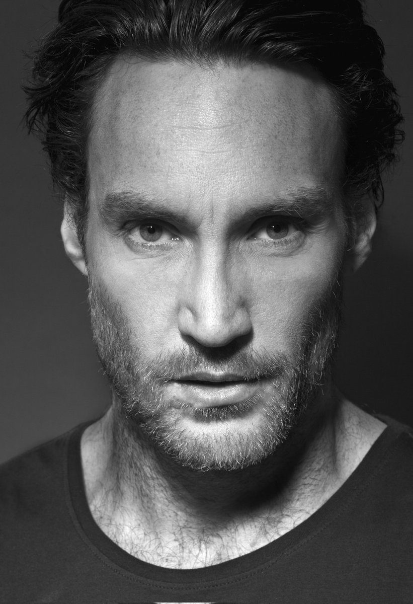 barbaravitali2's tweet photo. Happy Birthday to #CallanMulvey February 23,1975 #CaptainAmerica #BeyondSkyline #Power #Rush #TheHunter https://t.co/3icDSxapXr