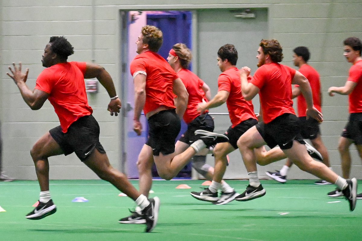 Cornell Football (@bigred_football) on Twitter photo Friday Finish🐻‼️#YellCornell Friday Finish🐻‼️#YellCornell