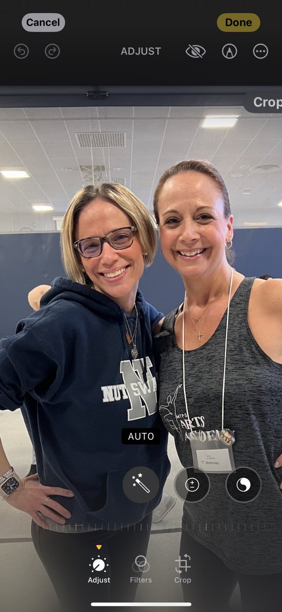 Tara Mahoney tweet media