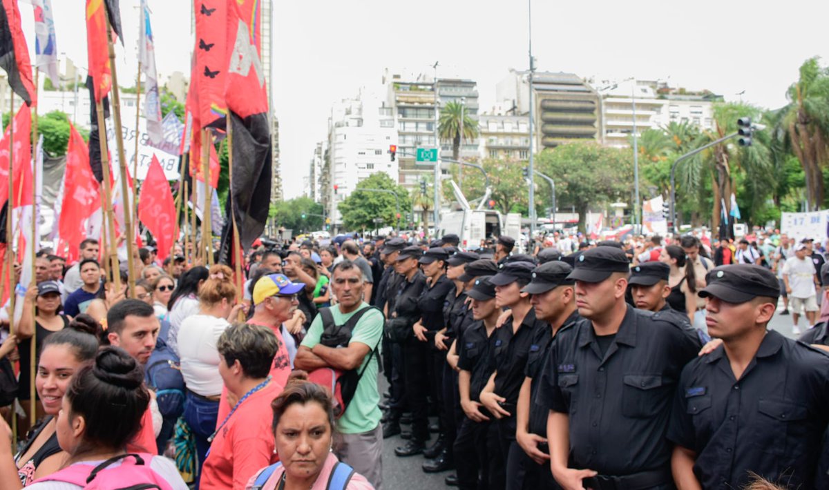 Sec_DDHH_UTEP's tweet photo. Continuamos a la espera de un gobierno sordo frente a los reclamos del pueblo https://t.co/5gxilMsrov