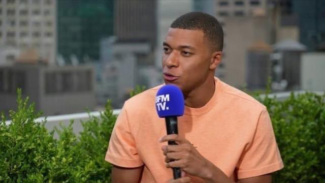 🚨EXCLUSIVA🚨

🗣️ Kylian Mbappe: Me gustaría jugar en España y ganar la Liga.

🗣️ Periodista: Jugarías en el Barcelona?

🗣️ Kylian Mbappe: Me gustaría cobrar, spotify ya tengo.
