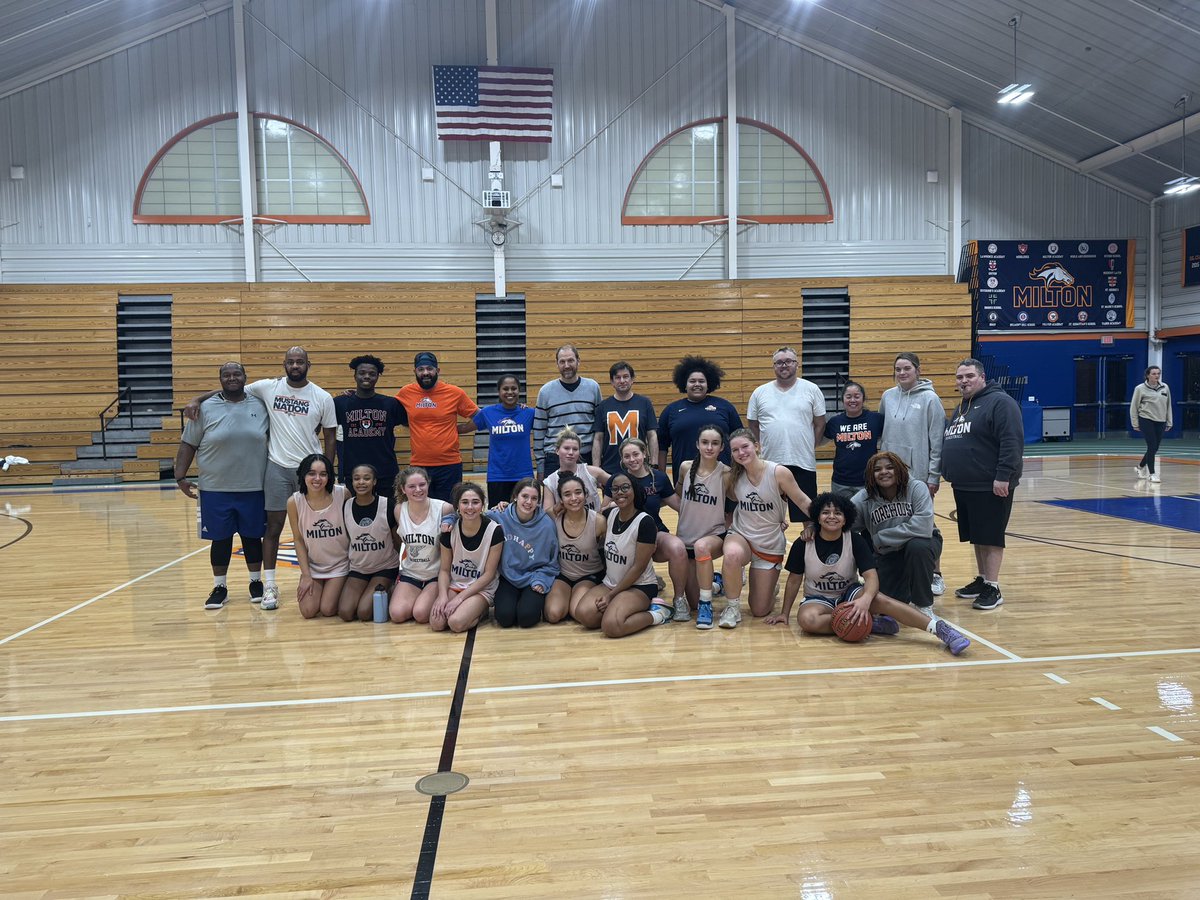 Milton Academy Girls’ Basketball had a great time yesterday with our annual Player/Faculty game. What a cool event to see our players and faculty interacting in a uniquely competitive way! #FacultyGotGame #MoreThanBasketball #GreatMemories #MustangPride