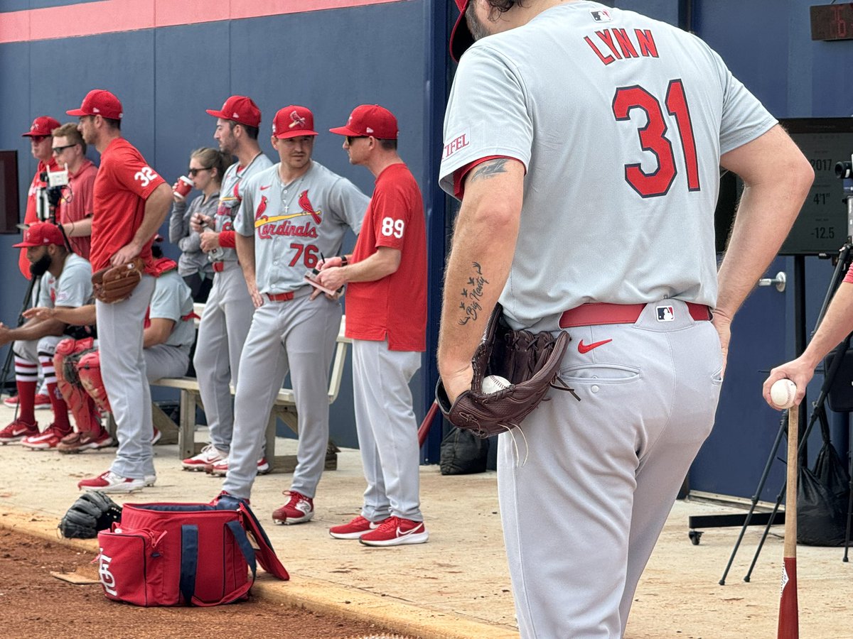 jmjones's tweet photo. I’d noticed but hadn’t paid much attention to Lance Lynn’s left forearm tattoo before this morning, but I was watching his bullpen and did notice that, in fact, it reads “Big Nasty.” https://t.co/bgfDTvaDJQ