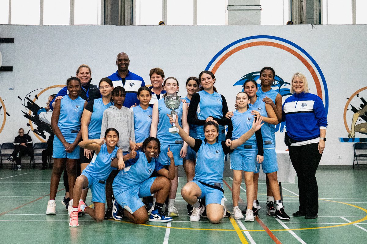 Becky Riddle tweet media