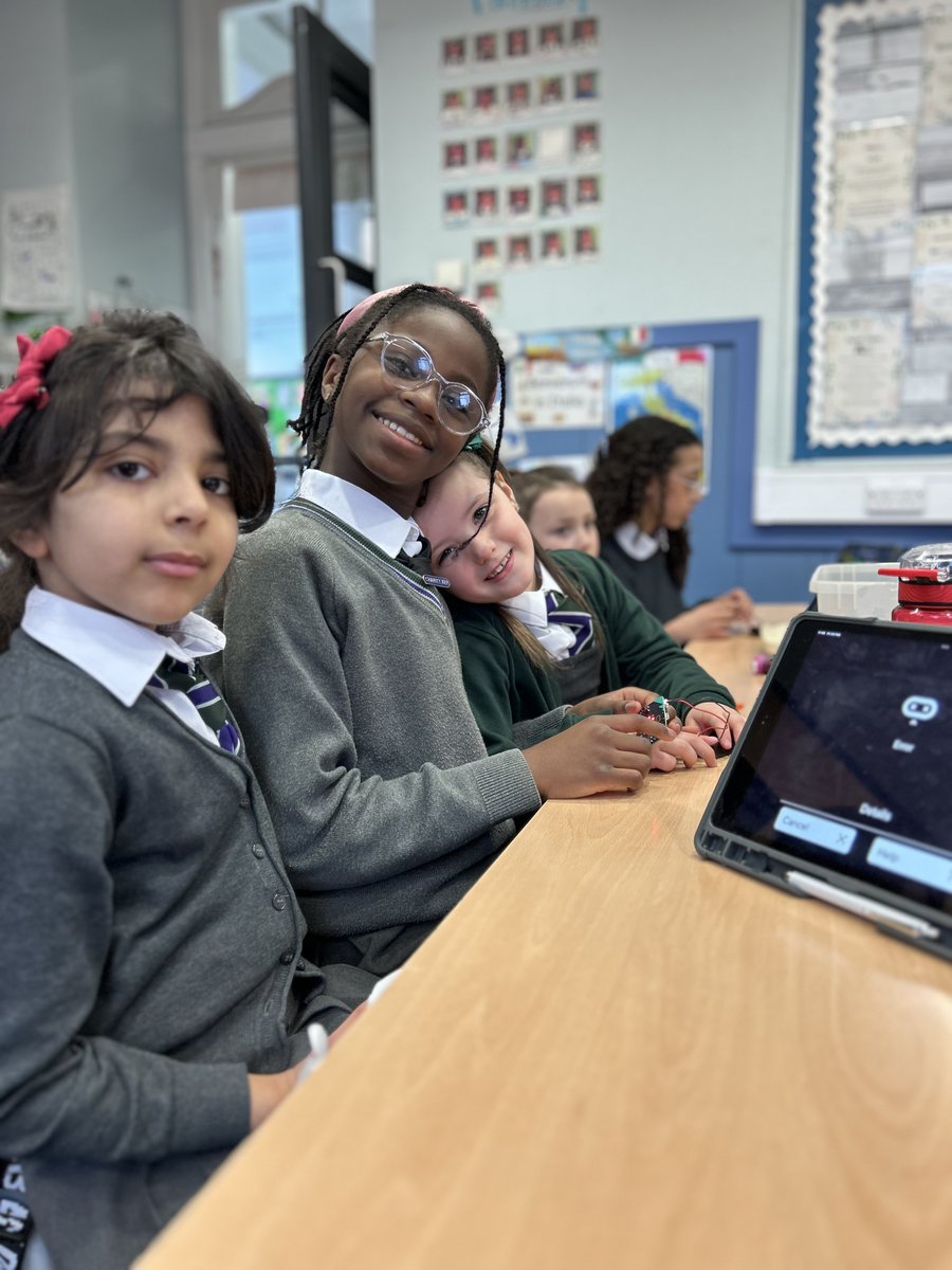 NotreDamePri's tweet image. P2/1 visited P7C class today to dive into the world of micro:bits! The students had a blast coding and exploring new possibilities. Shoutout to @microbit_edu for the amazing tools! @GlasgowRTC #STEMeducation #codingfun
