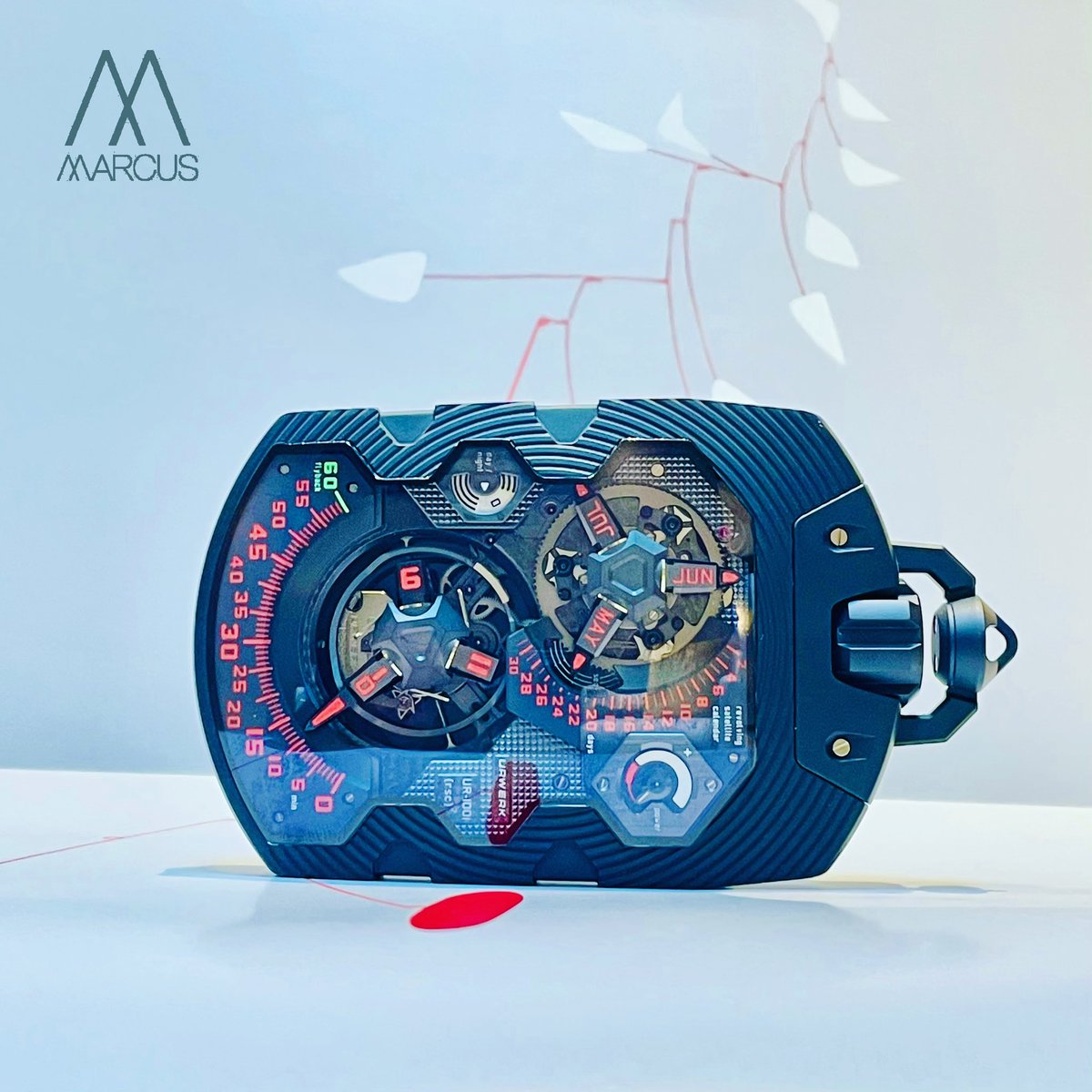 marcuswatches's tweet image. It’s a pocket-watch-mood day. ❤️🖤

#urwerk 
#zeitdevice 
#pocketwatch 
#wotd 
#HappyFriday