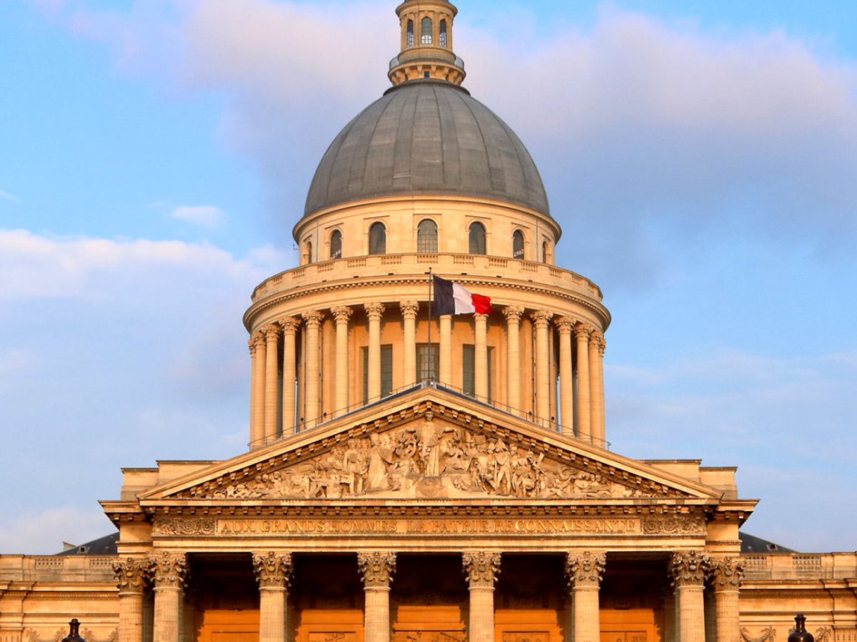 🏛️ Le Panthéon honore la mémoire des Manouchian 🏛

Missak Manouchian est entré au Panthéon aux côtés de son épouse Mélinée. Pour honorer leur mémoire, le monument est accessible gratuitement tout le week-end.

➡️ Lire notre article complet ici : urlz.fr/pEYr