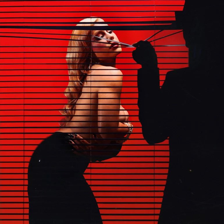 javierbeanz's tweet photo. @thatswiftbitch wait wait we can’t forget about slayyyter https://t.co/JclCJ9D0Fy