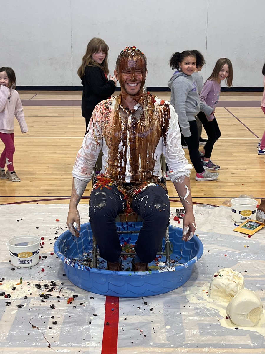ElementaryPI's tweet photo. Huge shoutout to Pine Island PTO for their incredible support with the We Like To Move It Panther Run fundraiser! Students smashed the goal and turned Mr. Westphal into a human sundae on Thursday. Today, they glowed up with a fantastic glow run! https://t.co/6bC2ZPV3Vi