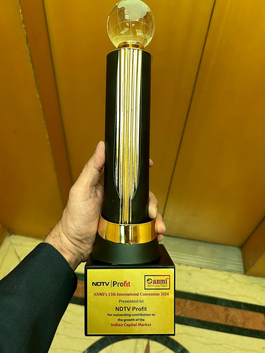 #NDTVProfit bags ANMI’s 13th International Convention award for its contribution to the growth of the Indian Capital Market. @OfficialAnmi Congratulations to the entire team and our viewers and readers.