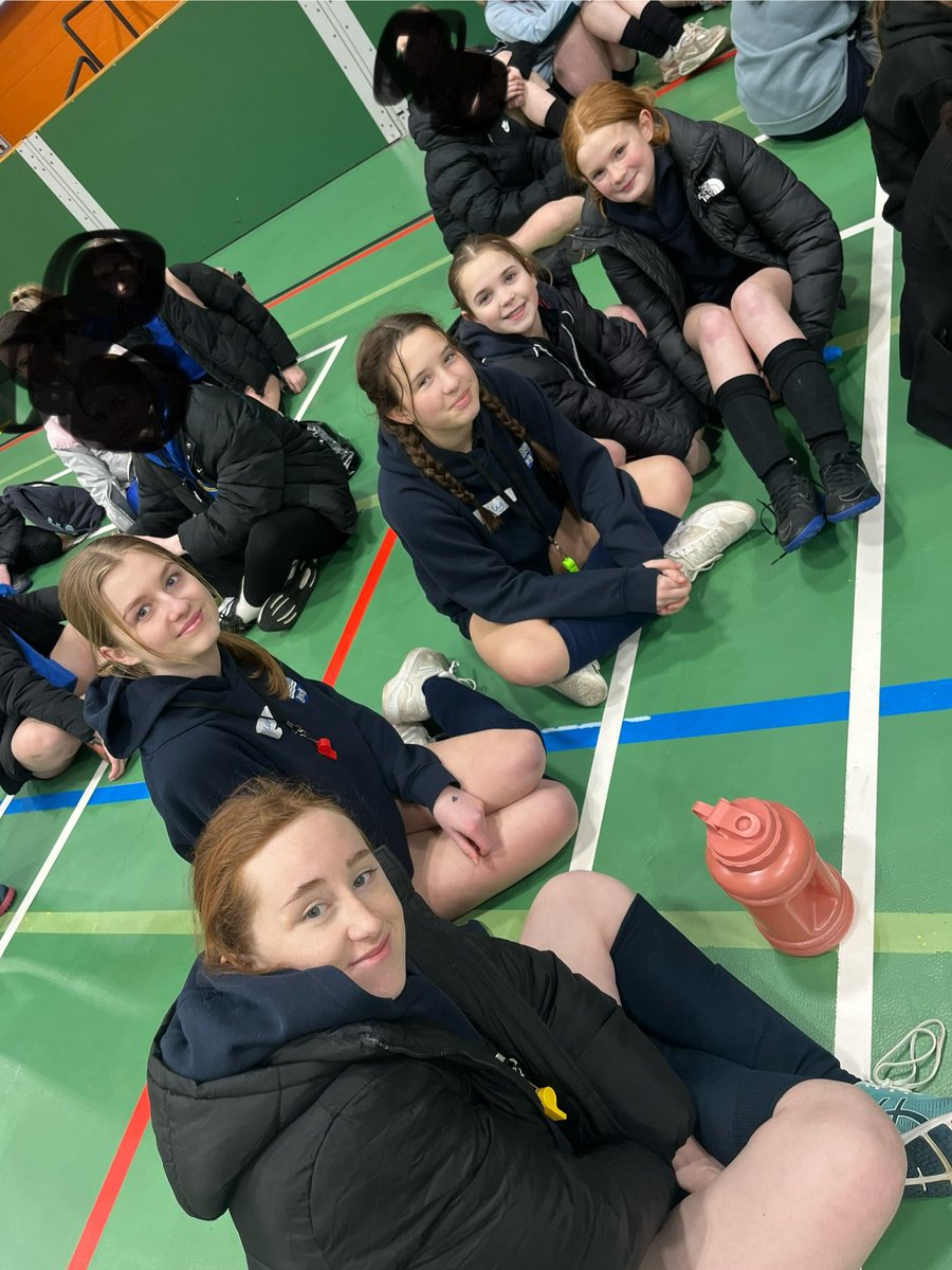 SGSPEDept's tweet photo. Well done girls! You represented our school exceptionally well during our Whistlers Referee course today! Looking forward to utilising your new officiating skills! ⚽️⚽️⚽️ #SGSFootball #SGSPE #SGSDifference #SGSRespect https://t.co/fRENqtJFDJ