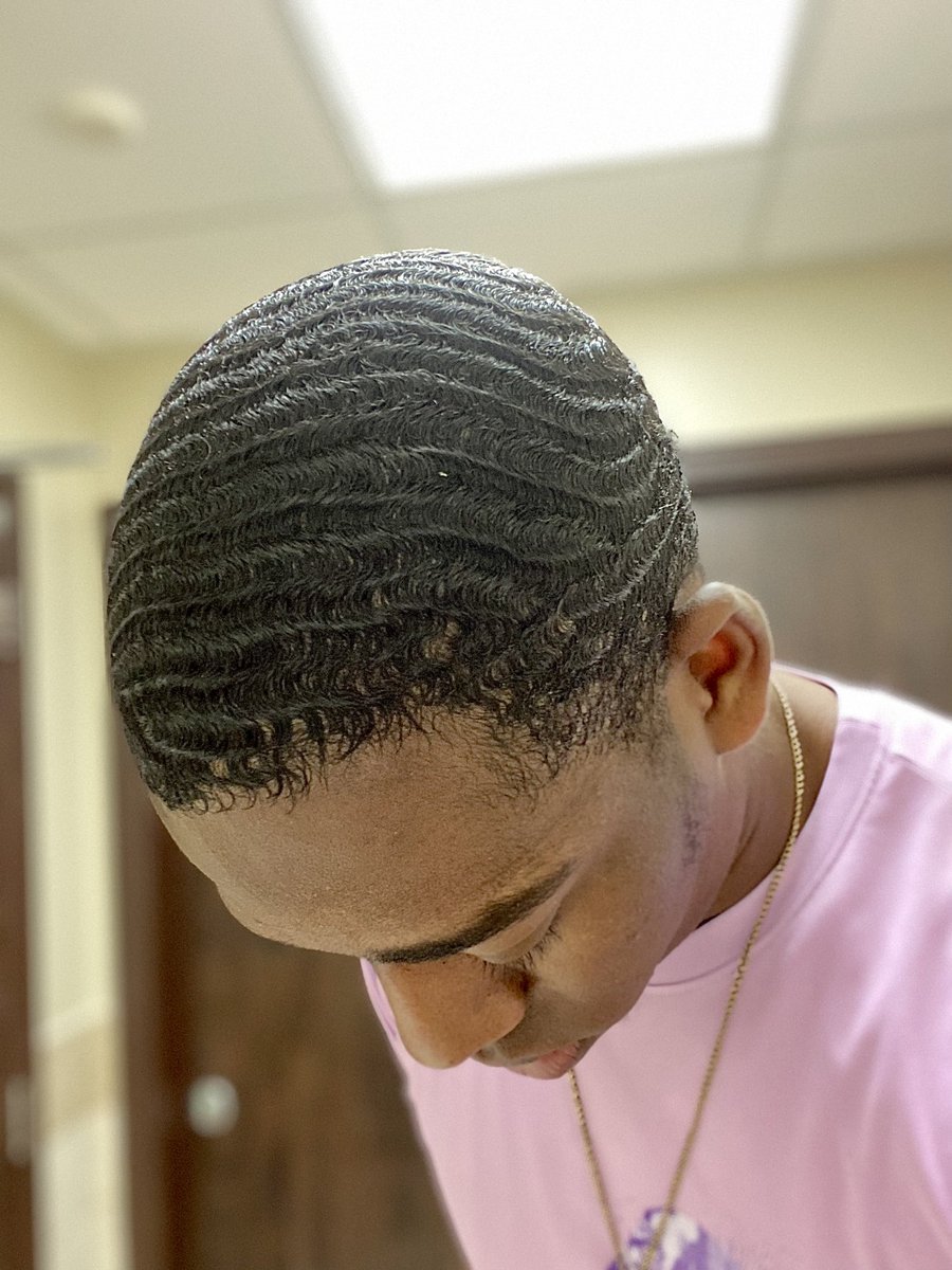Certified_waver's tweet photo. Been A a while 👑🌊
#360waves #waver #spinning https://t.co/E4bg7b2CmH