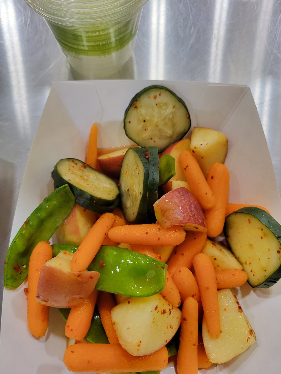 luxurytax8's tweet image. Blessed to have breakfast on the table this morning. #50lbsdown #health #eatcleangetlean
When I’m doubt, eat the rainbow. :-) #healthyeating
#healthyfood