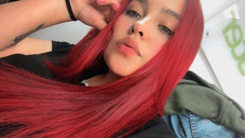 Alealeyandra 🍒 tweet media