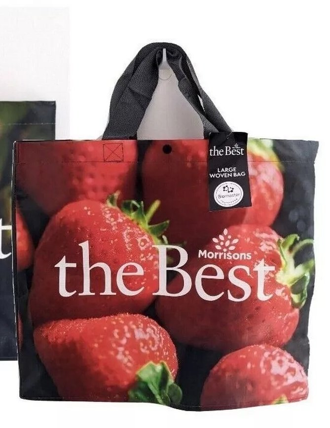 Balenciaga be trolling again. This is my Moms bag everytime she goes for groceries shopping
Balenciaga 2,500$             2$