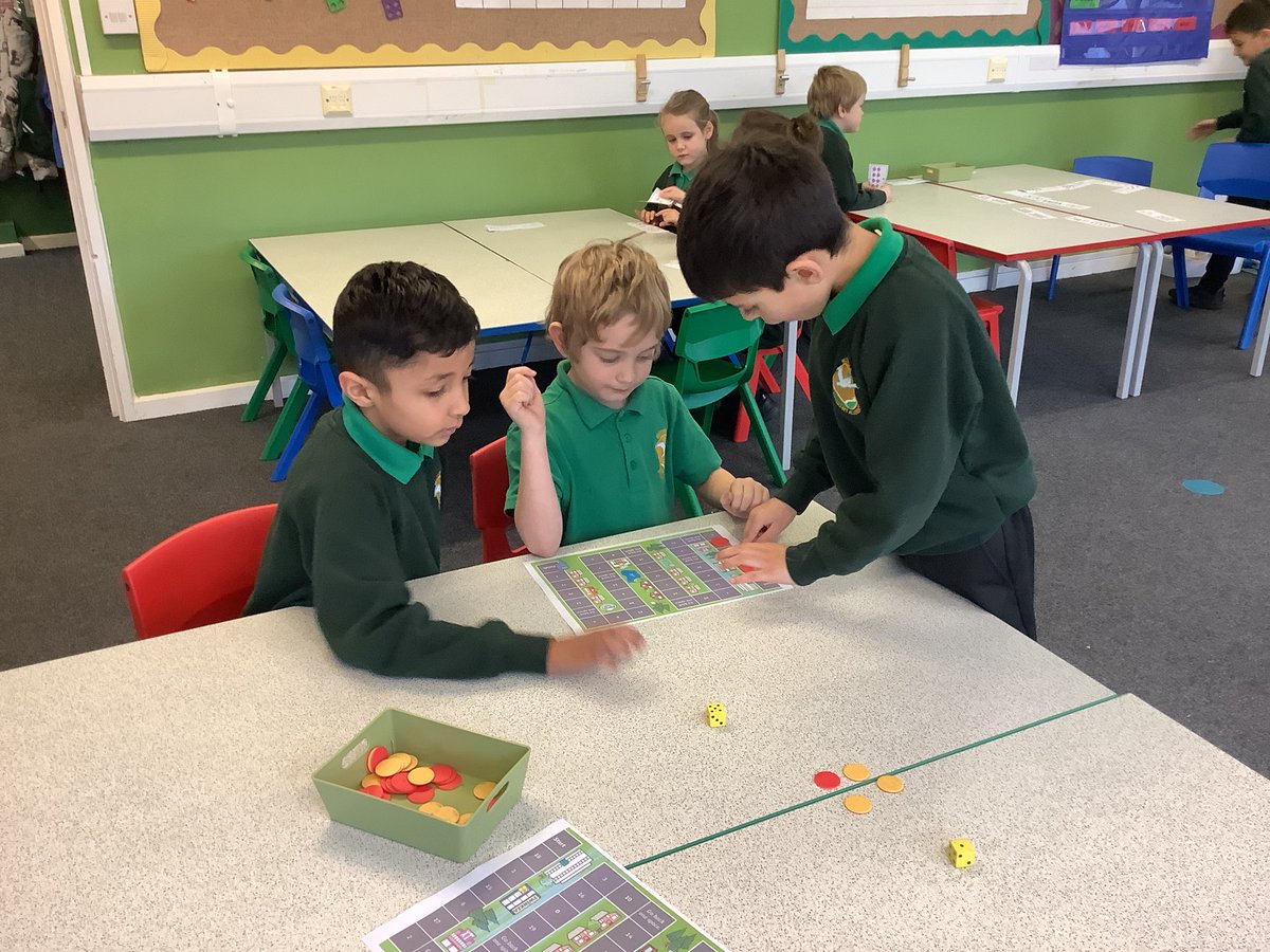 Chess_WPA's tweet image. Chess Class have been practising our number bonds to 20. We played games to help us to remember them! #happychildrenlearn #watersidemaths