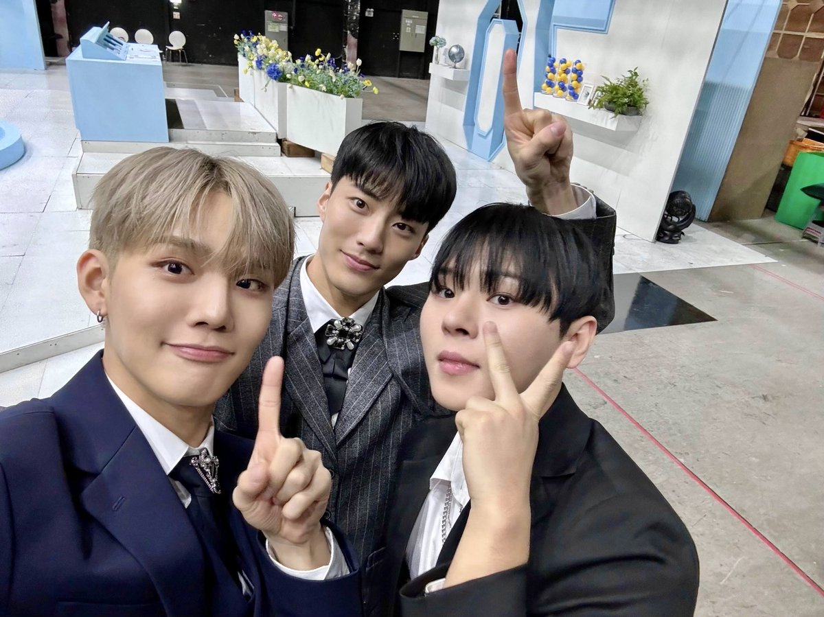 CIX_Official's tweet image. 기도 아직도 안본 픽스 있나?
앞으로도 빌드업 승훈 많관부💙

#CIX #씨아이엑스 #승훈 #빌드업