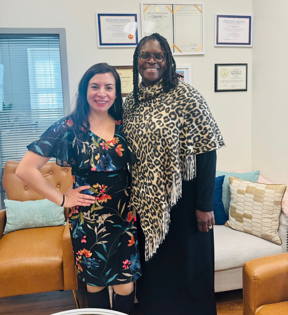 Smile if you love education! 📸

Recently, DC PCSB Executive Director, Michelle Walker-Davis visited @dcbilingual to see how the school is fostering the next wave of leaders in our District.