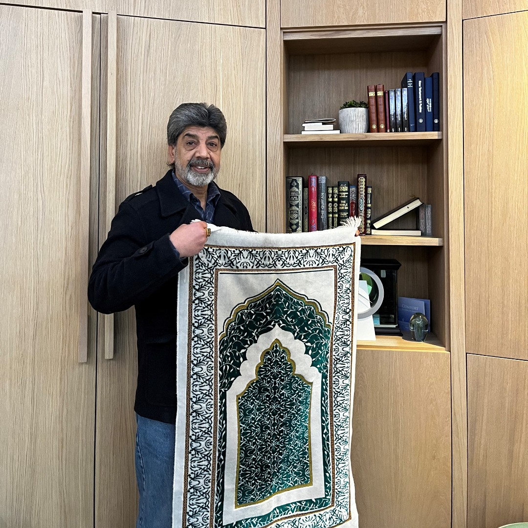 We're very grateful for the kind donation of Holy Quran and Prayer Mats donated by Brunel Associates, Quran Academy & Pakistan Association Bristol. These will be used by our staff, patients & families at the Hospice in Brentry. Our sanctuary here is a space where all are welcome.
