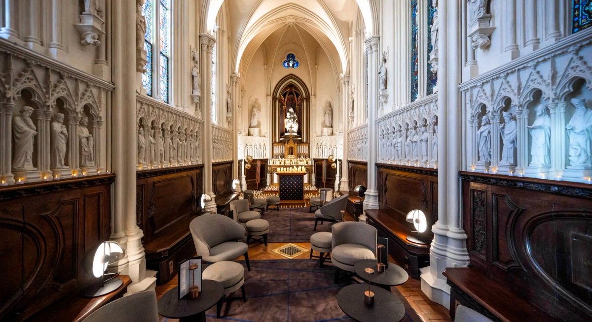 🥃 Insolite : un speakeasy niché... dans une chapelle !🥃

Lovée dans une ancienne chapelle néogothique, cette adresse insolite vous propose une dégustation de rhums dans un cadre d'exception.

➡️ Lire notre article complet ici : urlz.fr/pF0K