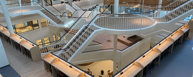 COMBINING SAFETY AND AESTHETICS AT NEW DUTCH ACADEMY
schoolbuilding.org.uk/combining-safe…