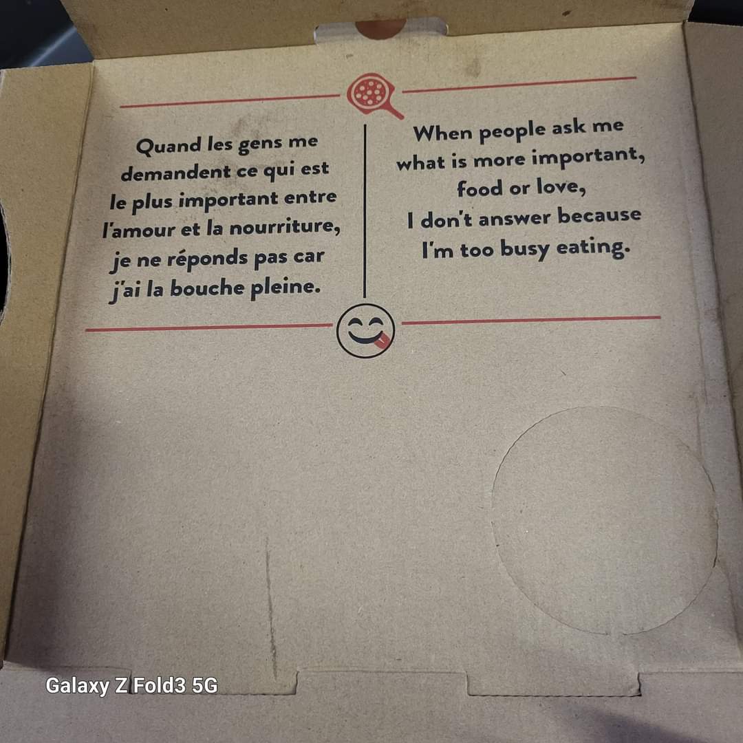 *Pizza Salvatoré de la ville de Québec*

Le Québec est une nation francophone.

@PizzaSalvatore_