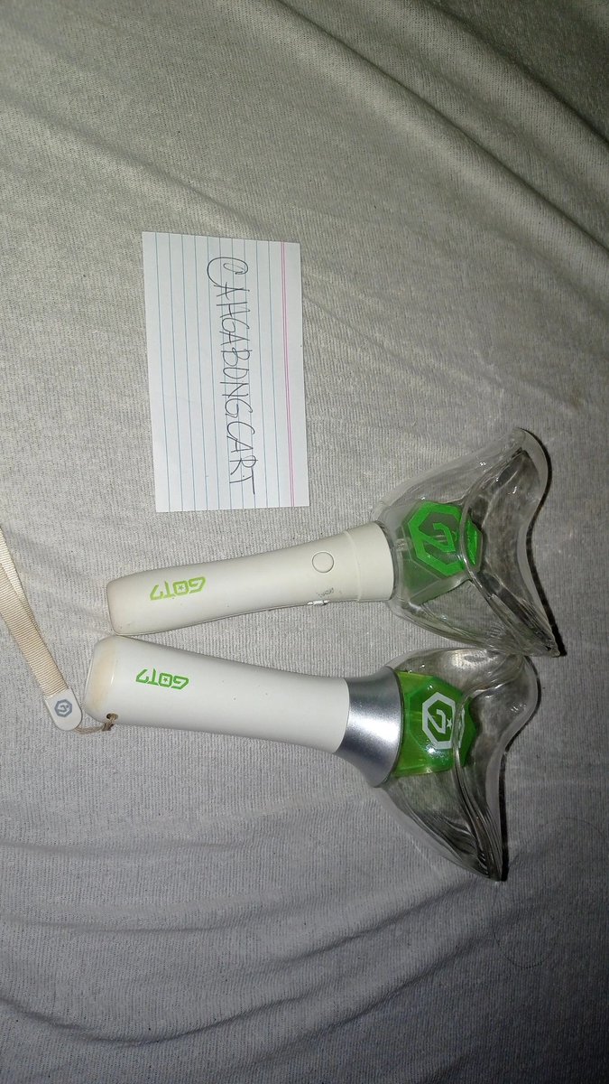 AHGAB0NGCART's tweet photo. AHGABONG Lightstick V1 &amp; V2 FOR RENT 💚

For #INSIDEOUT #2024YOUNGJAEinMNL #INSIDEOUTinMNL #YoungjaeinManila

— ₱850/each

Loc: Rizal/QC

T. jayb mark tuan jackson jinyoung youngjae bambam yugyeom ahgabong got7 lightstick rent lfr https://t.co/RCDdm2DtE1