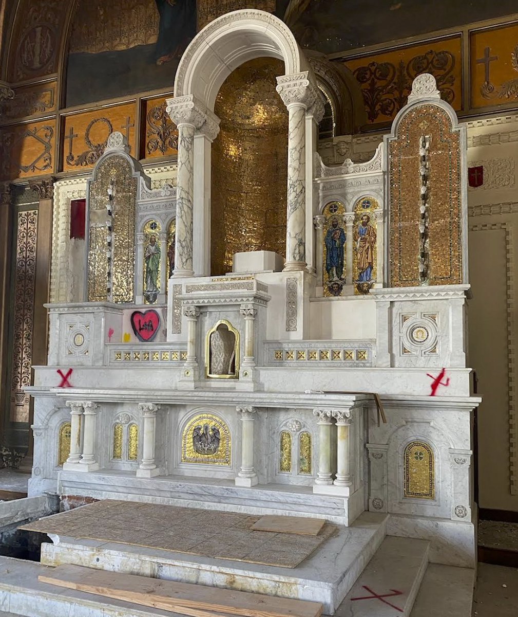 Fynders Keepers Brokerage and Church Supply tweet media