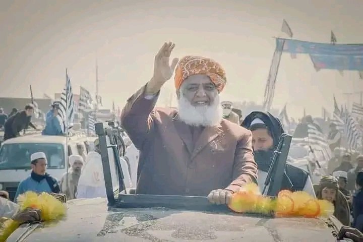 ShanKhan_mkd's tweet photo. پشین والوں مبارک ہو آپکے 
ووٹوں سے منتخبMNA  ختم نبوت کا مقدمہ لڑ رہاہے۔
جبکہ اور پارٹیوں کے قائدین حکومت بنانے میں مصروف ہے۔  

ختم نبوت زندہ باد
#قربان_محمدﷺ https://t.co/tFIPmZpgeV
