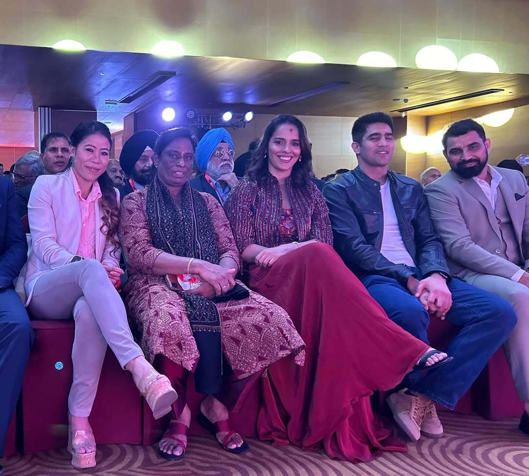 Times of india sports awards 🙏🙏..#toisa2023  
@boxervijender