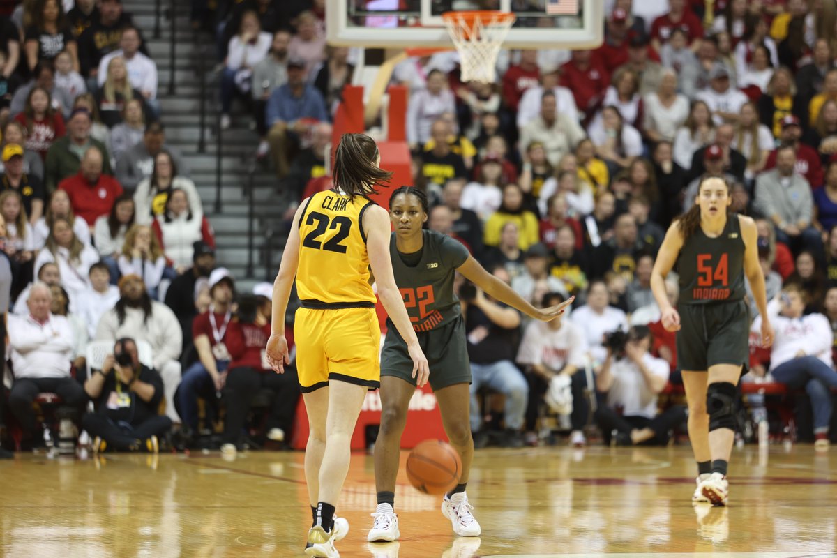 Stars in the building🤩