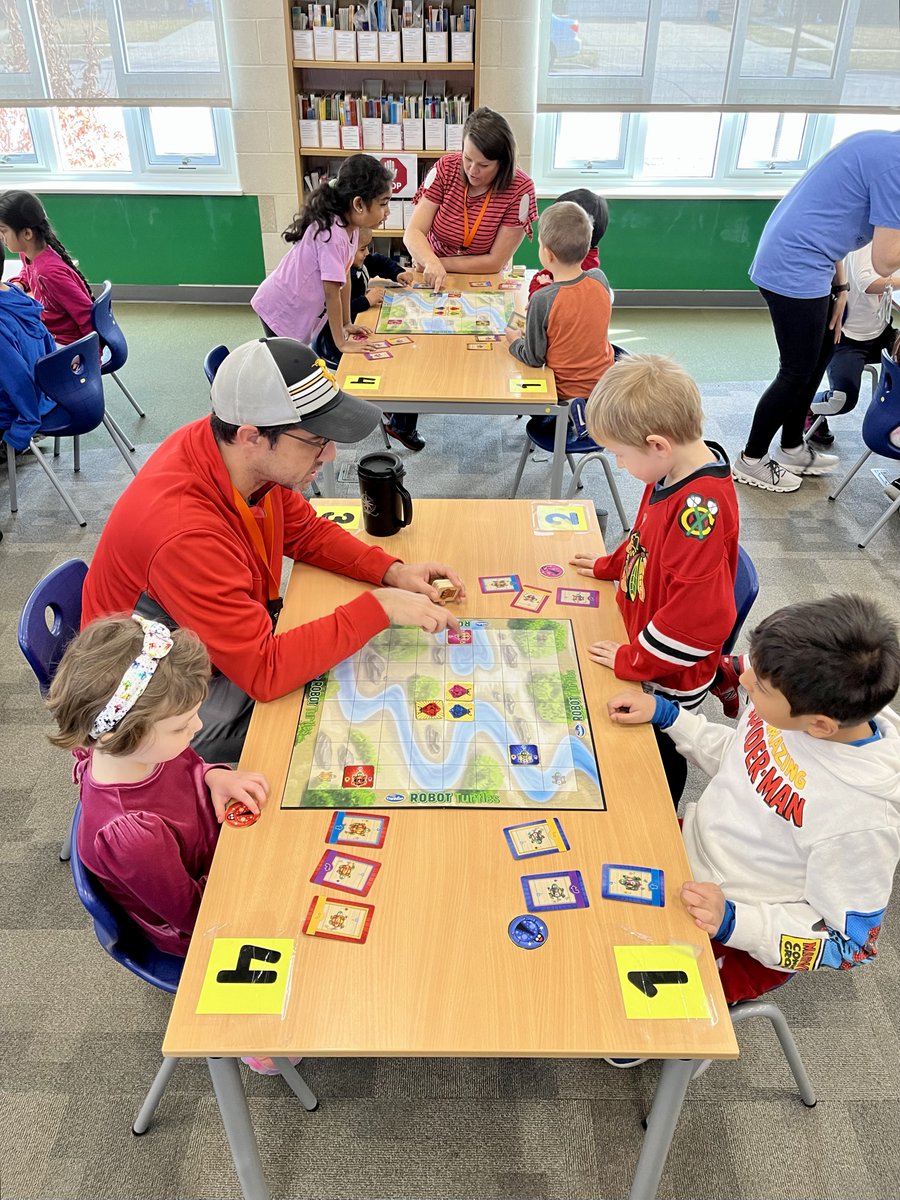MeyerLib_SD735's tweet image. Kindergarten students continued to practice coding through board games this week by learning how to play Robot Turtles. Thank you to all the volunteers that helped us by being &quot;turtle movers!&quot; 🤖🐢