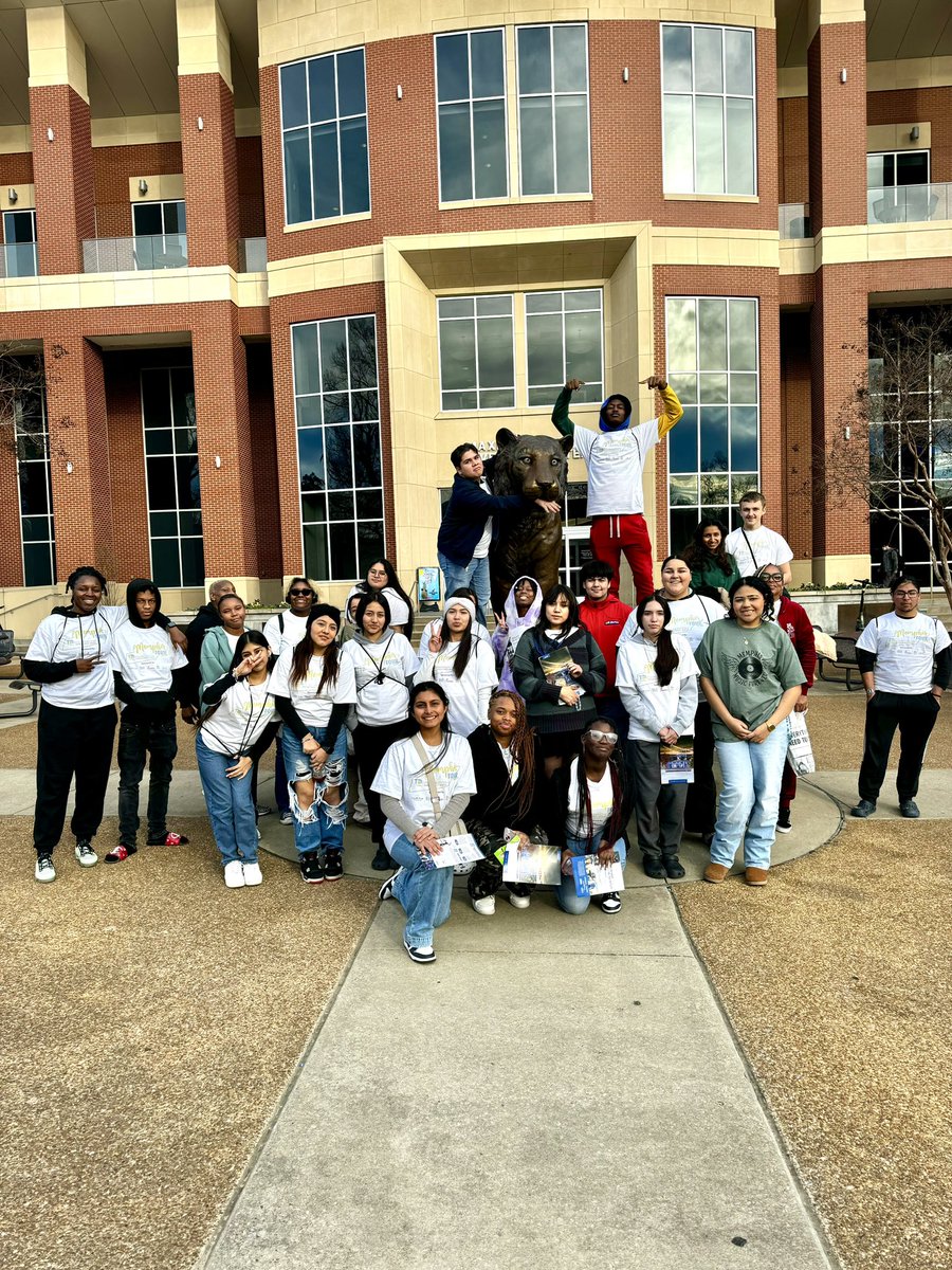 tkesh_34's tweet image. On Monday February 19,2024 took 30 students to Memphis, TN. 

In honor of black history month our 1st stop was the  National Civil Rights Museum @ncrmuseum.

The next stop would take our students on a college tour of the University of Memphis @uofmemphis. Majority of our students